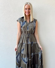 Load image into Gallery viewer, Wild Grace Maxi Dress