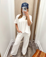 Load image into Gallery viewer, Coastal Ease Set in White
