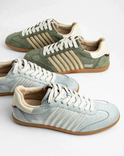 Load image into Gallery viewer, Stevie Sneaker
