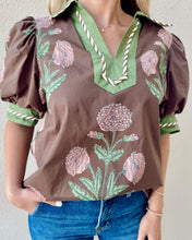 Load image into Gallery viewer, Autumn Blush Floral Top
