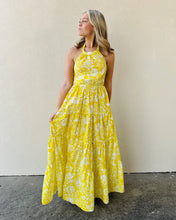 Load image into Gallery viewer, Sunny Forecast Maxi Dress
