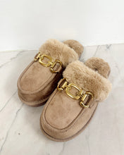 Load image into Gallery viewer, Davos Slipper - Taupe
