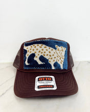Load image into Gallery viewer, Orijinal Trucker Hat - Brown/Leopard
