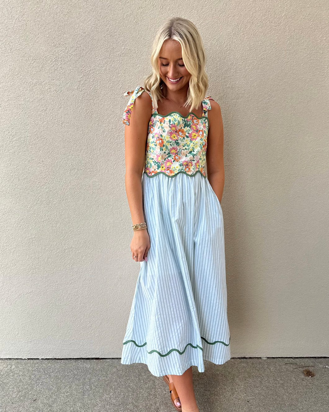 Blooming Personality Midi Dress